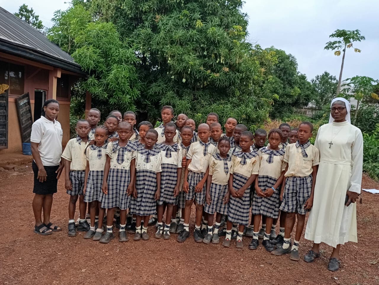 Pupils with Sisters